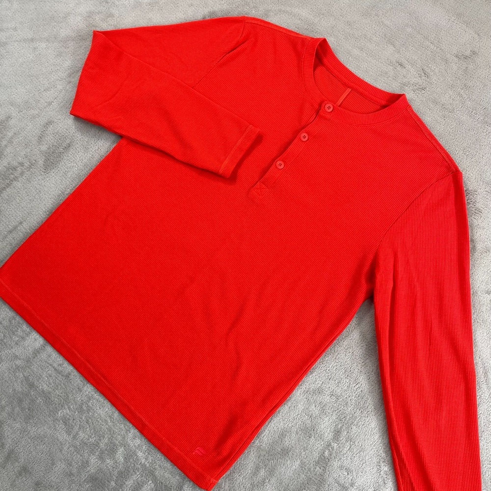 Fabletics The Waffle Knit Henley Shirt‎ Men Medium Orange Performance NWOT